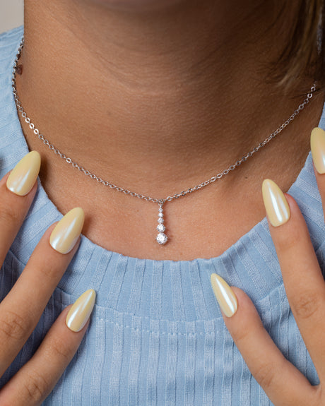 5 Zircons Necklace